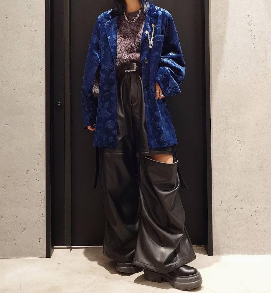 【美品】HARE　2WAYメタルカーゴパンツ　ブラック　レザー