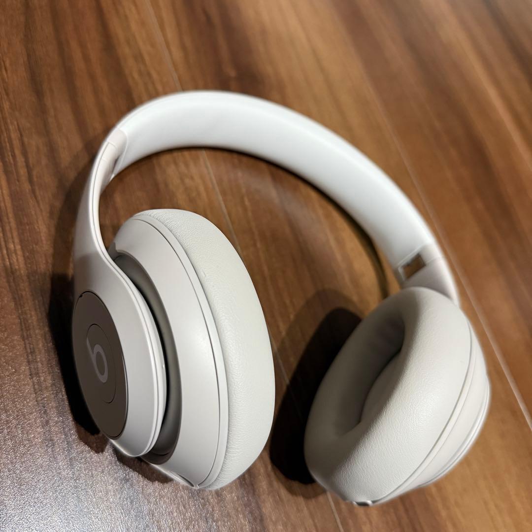 専用　beats studio pro ワイヤレスヘッドホン