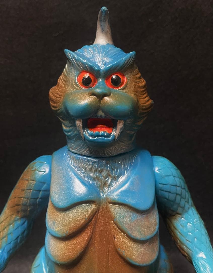 マルサン ゴメス 青色成型 ブラウン1966年 当時物 ウルトラQ 完品 美品