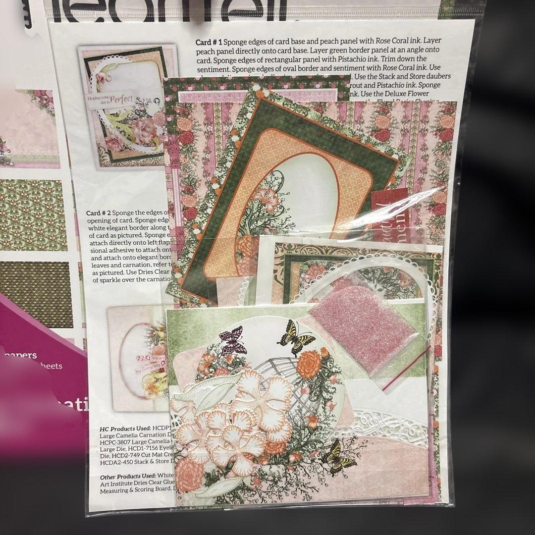 HC-10 Heartfelt Creations カメリアカーネーション