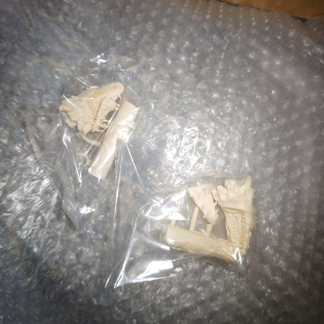 ダイモス　キングギドラ　ガレージキット　未組立　現状品