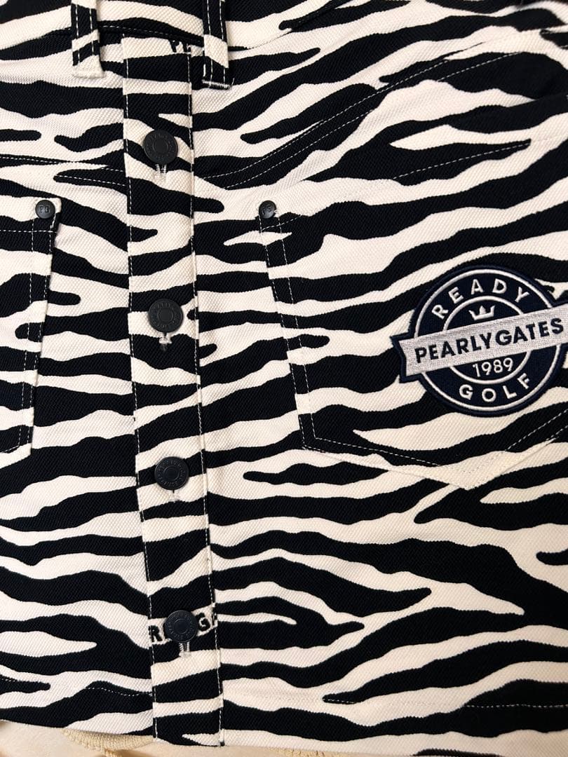 【パーリーゲイツ】２点セット　レディース　ゼブラ柄　スカート＋サンバイザー