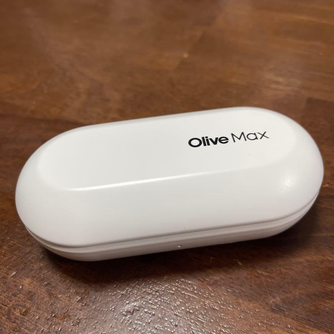 オ*ン様 Olive Max ワイヤレスイヤホン 充電ケース付き