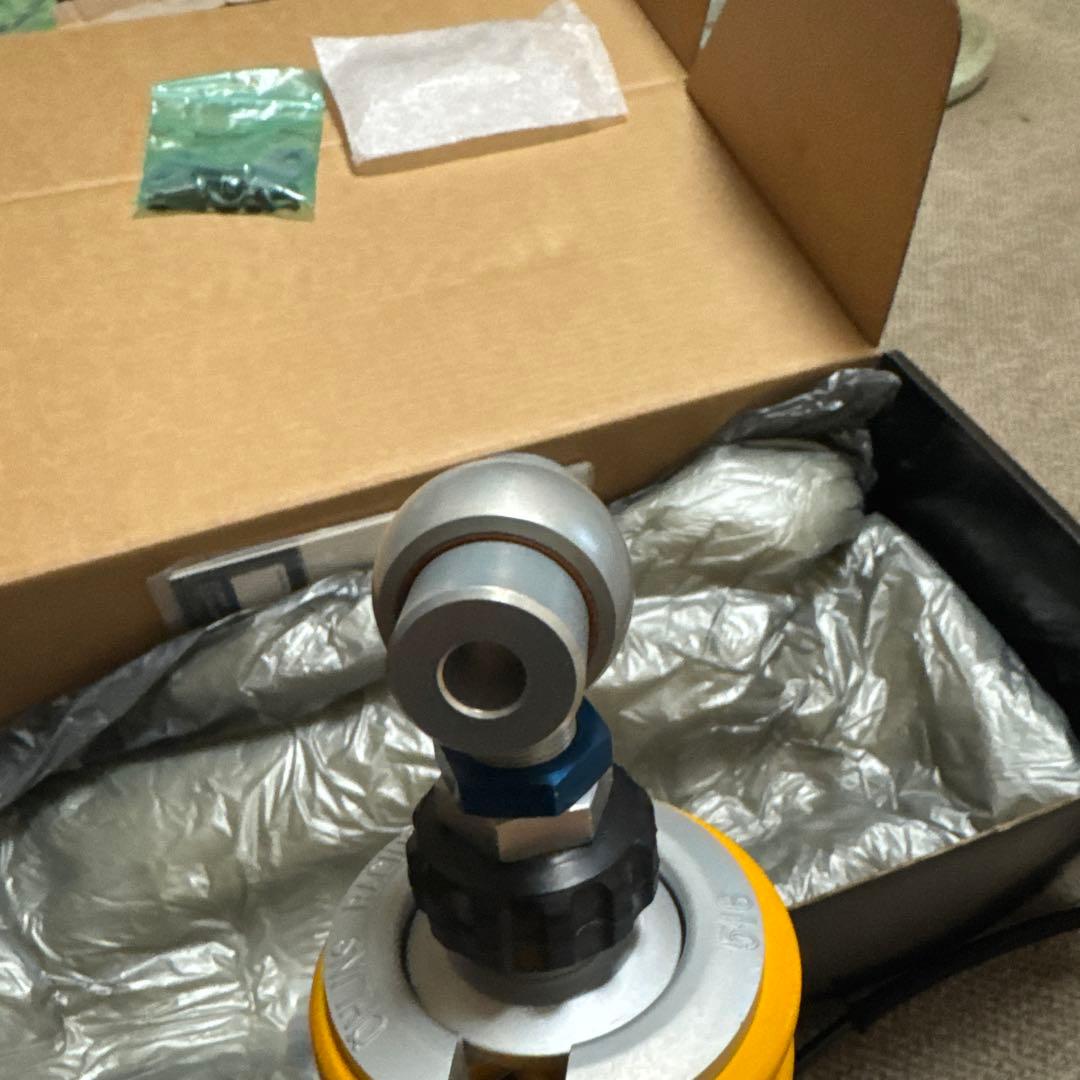 Z900RS Öhlinsオーリンズ KA 739 高性能サスペンション