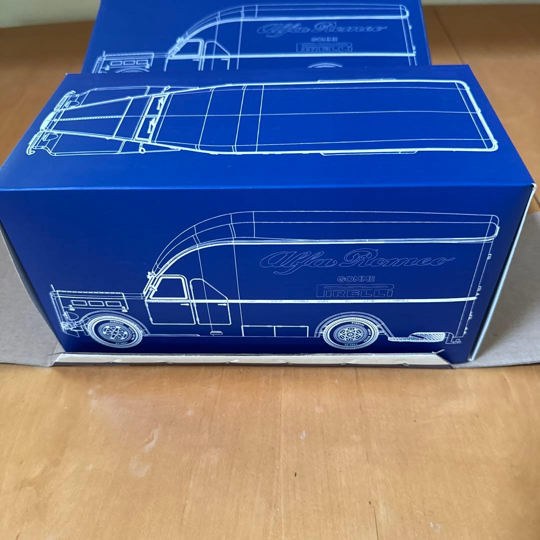 アルファロメオ　exoto 京商　1/43