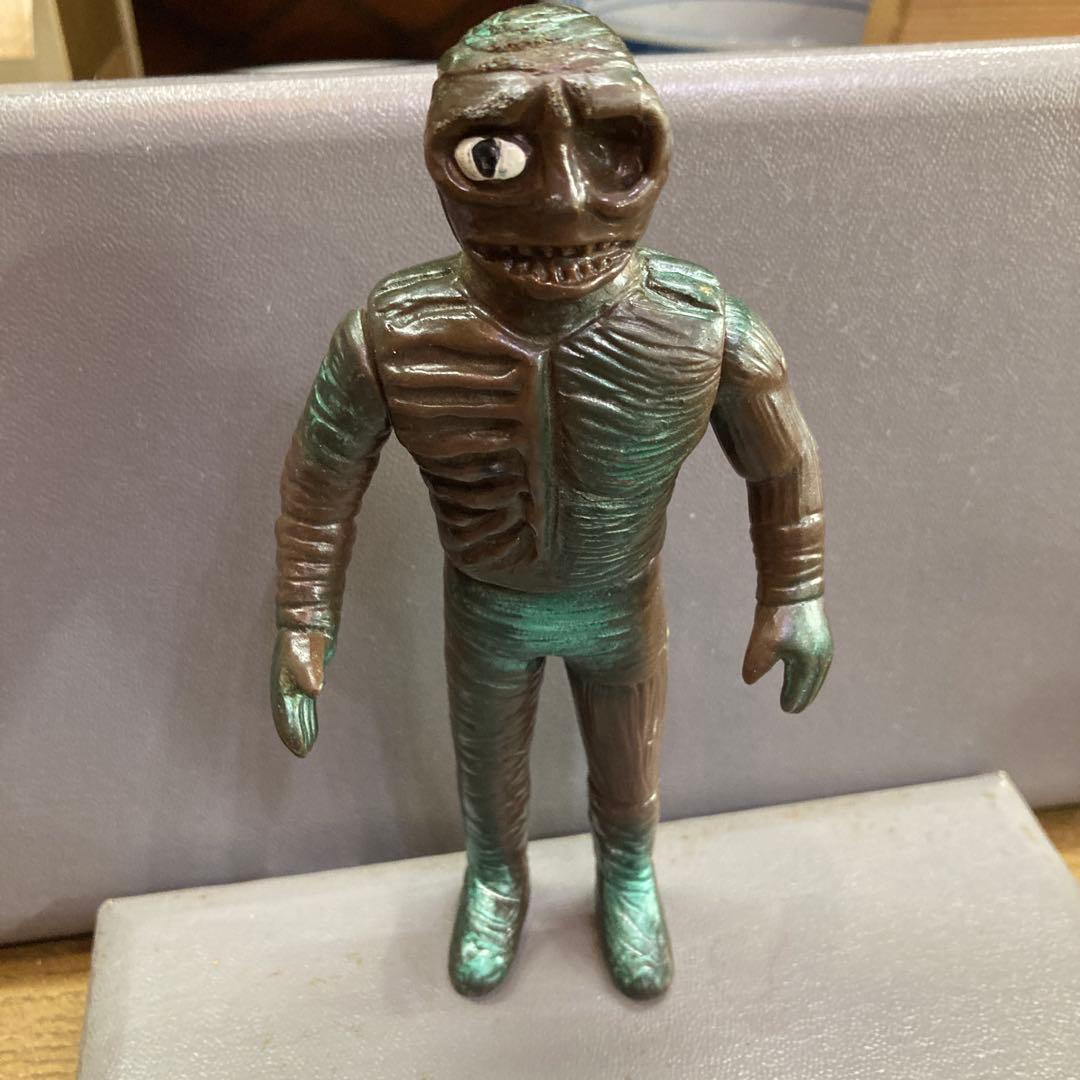 マ『超人バロム・1』に登場する「ドルゲ魔人」のソフビ