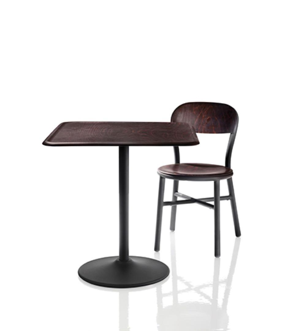 2脚＊MAGIS ジャスパーモリソン　plywood プライウッド　パイプチェア