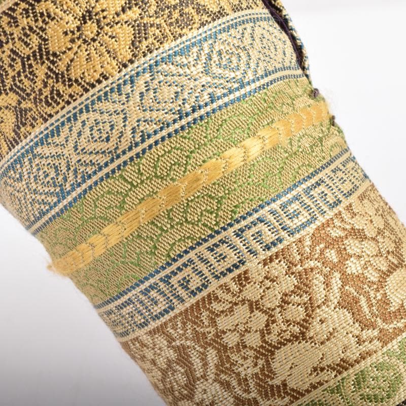 茶道具　高取焼　肩衝茶入　在銘　仕覆付　共箱　V　7028