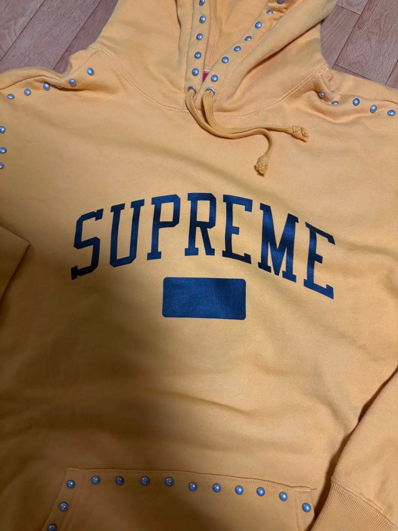 Supreme スタッズ付きイエローパーカー