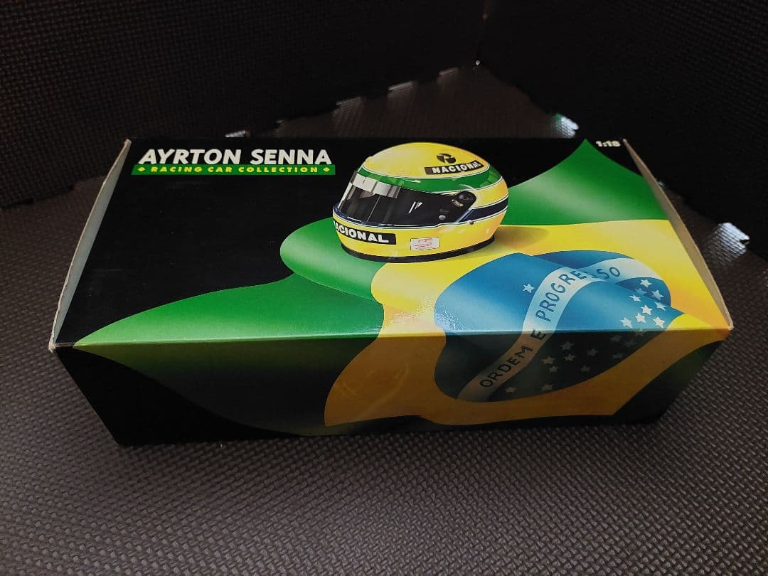 ミニチャンプ 1/18 ＃１２ ロータス 97T 1985 A・セナ JPS仕様