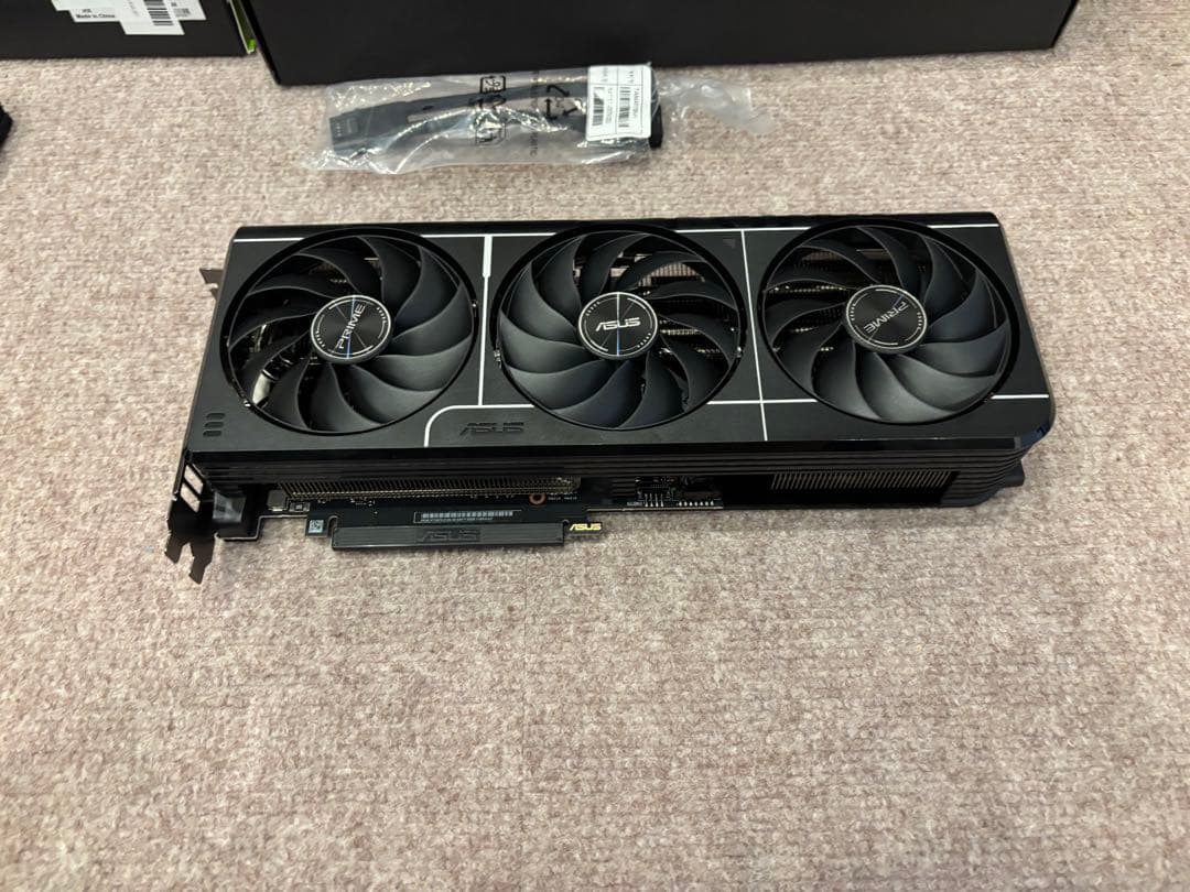 ASUS PRIME-RTX5070 未使用品 開封 即日発送