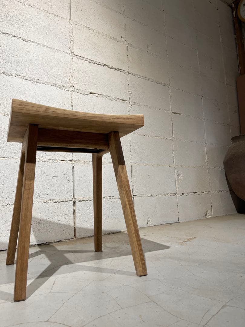 リフレッシュタイプチェア　ロータイプ　オーク無垢材　ウチダ