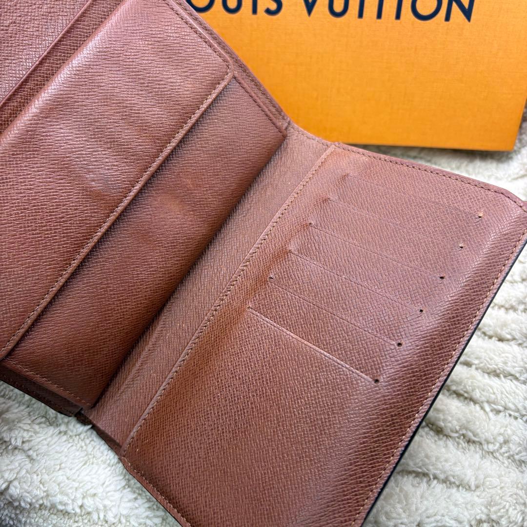 ルイヴィトン ポルトトレゾール エテュイ パピエ モノグラム 折り財布