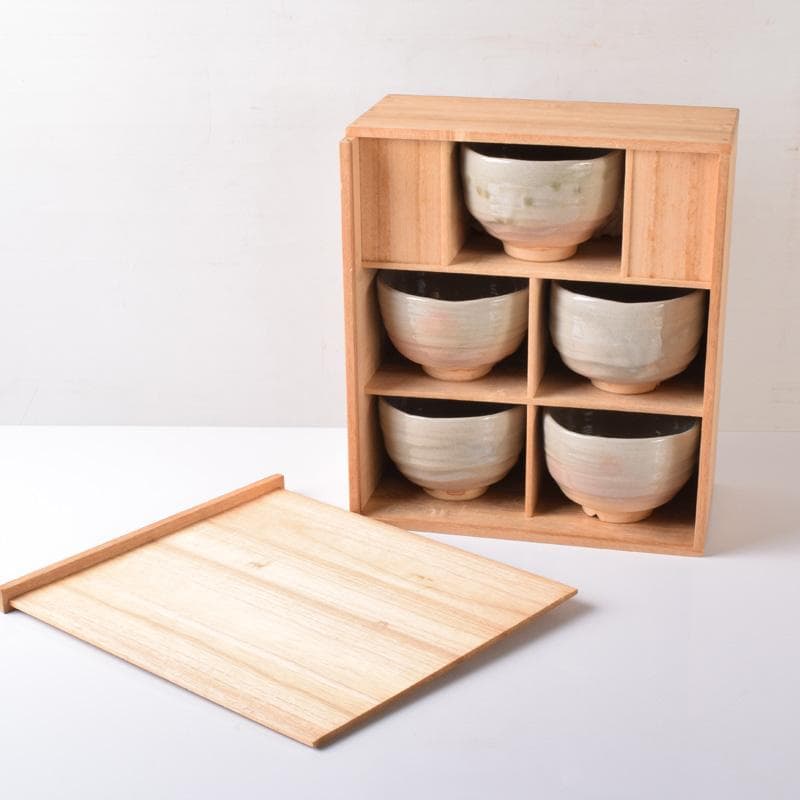 茶道具　萩焼　東光山窯　十一代大和松雁作　茶碗　五客　共布共箱　C　7614A