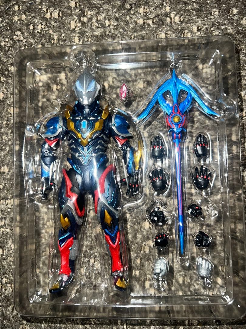 ウルトラマン　フィギュアーツ