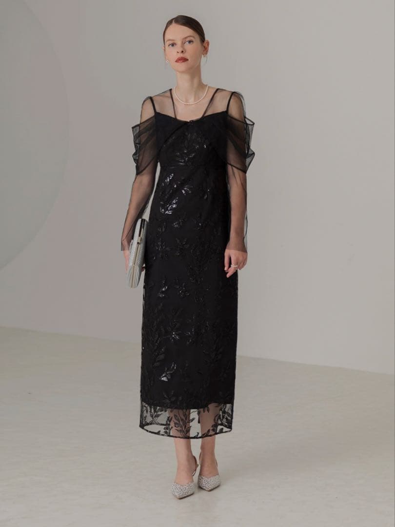 チュールロングスリーブリーフIラインワンピースドレス結婚式二次会パーティー成人式