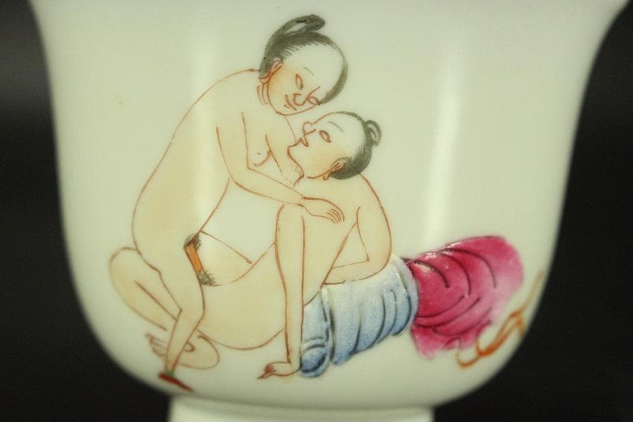 中国美術 色絵 春画 図替 煎茶碗 十八件 同治年製 清(RC918)