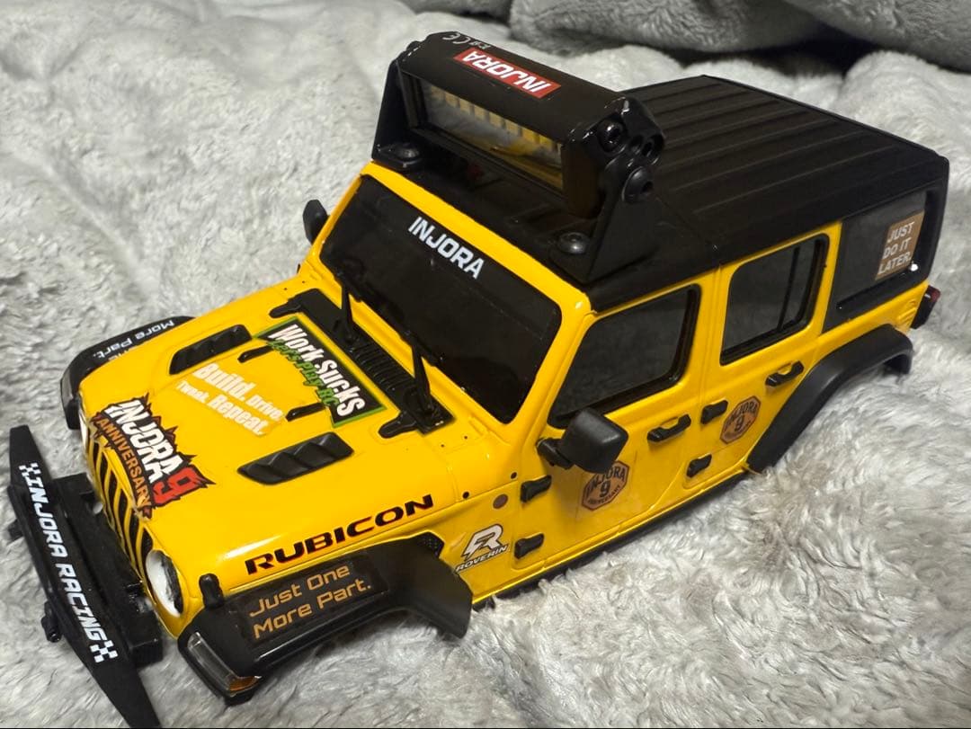 4×4魔改造1/28スケール　RCカー　ジャンク品扱い　ラジコン　4WD