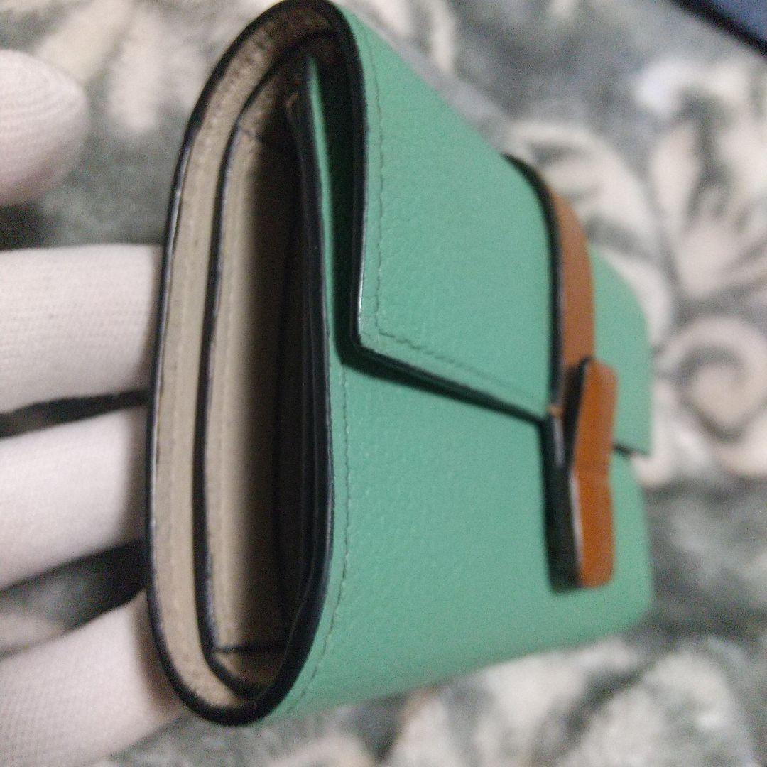 ロエベLOEWEバーティカルウォレットグリーン系 三つ折り財布 レザー