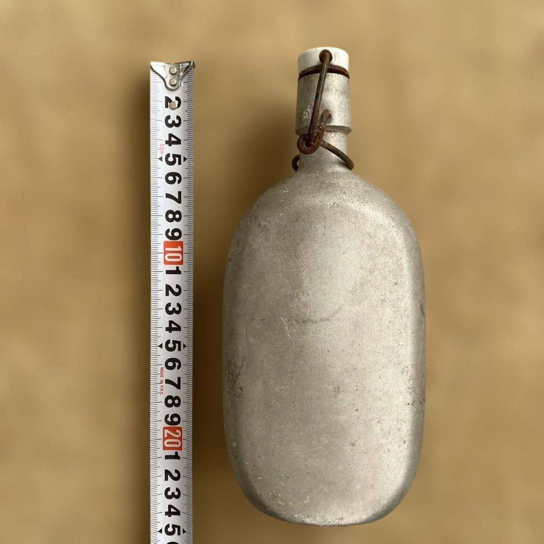 フランス　アンティーク　水筒　ヴィンテージ金属ボトル