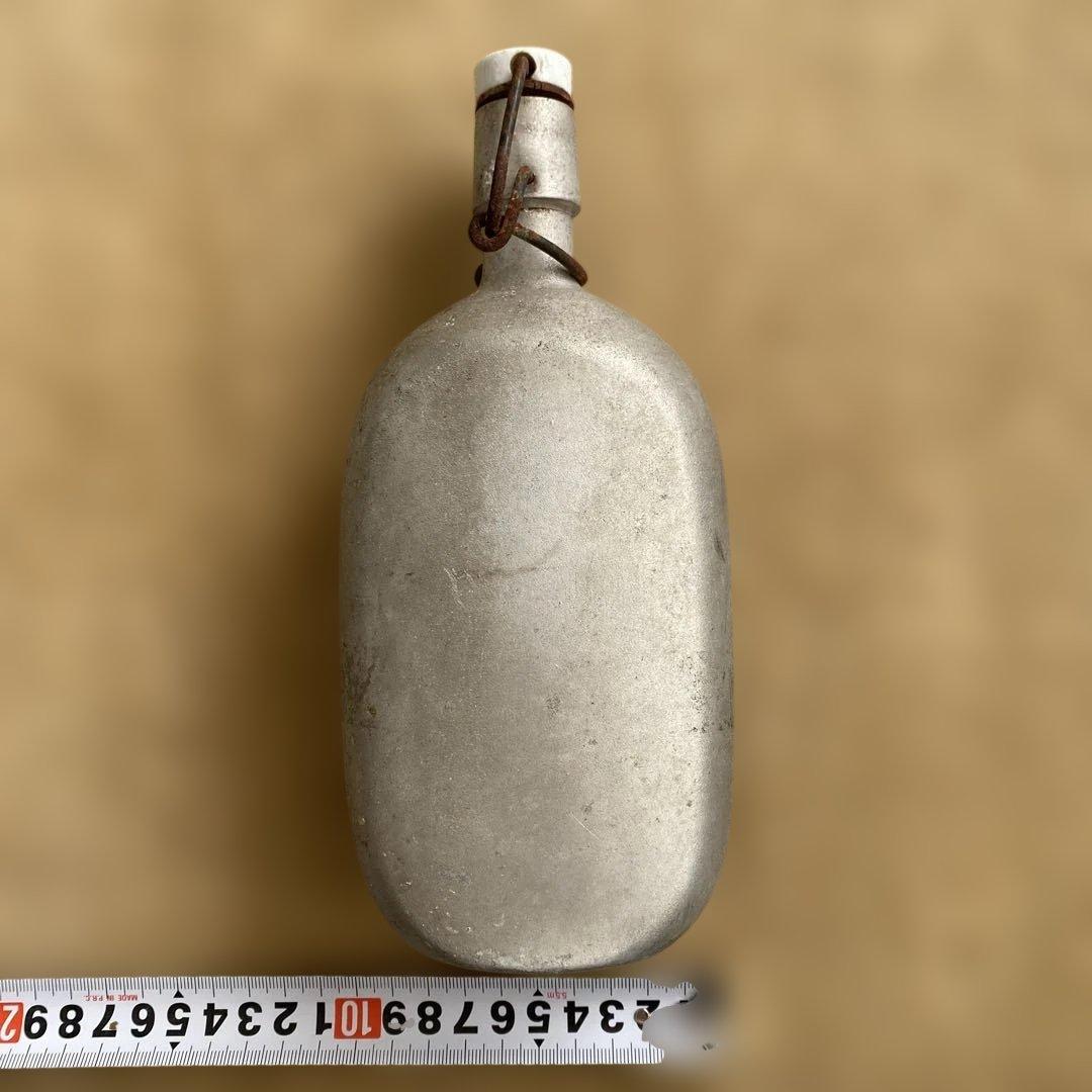 フランス　アンティーク　水筒　ヴィンテージ金属ボトル