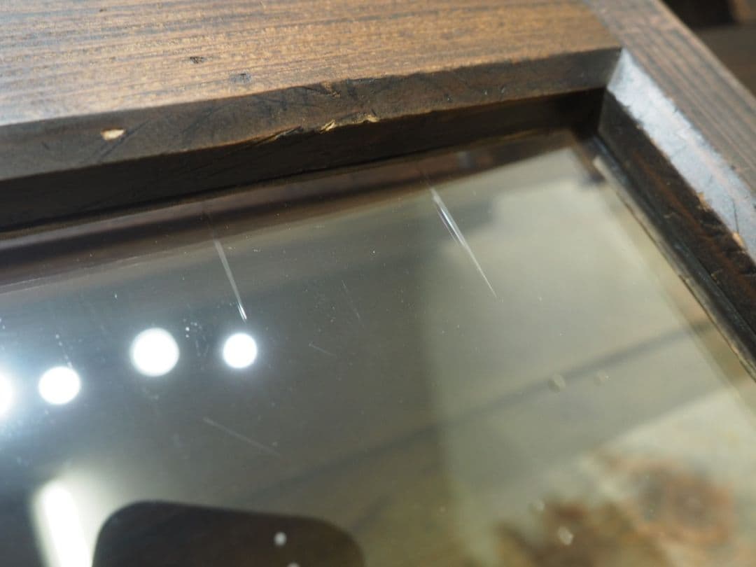 1156 アンティーク　波ガラスの飾り棚　食器棚　ガラスケース　古家具　レトロ