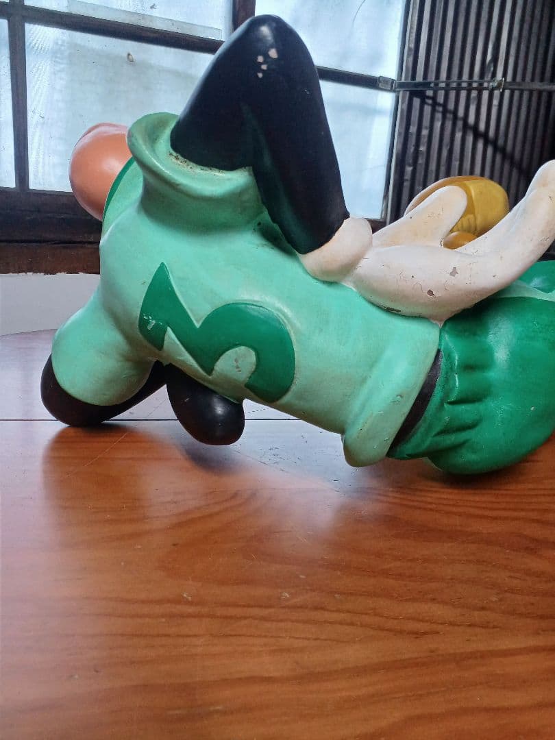 希少！ グーフィー 大型　フィギュア　ディズニー