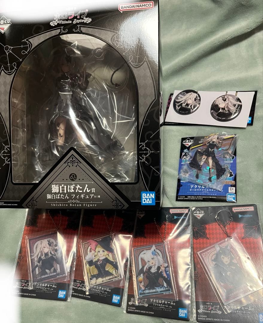 一番くじ ホロライブ 獅白ぼたん賞 フィギュア 缶バッジ アクリルスタンドなど