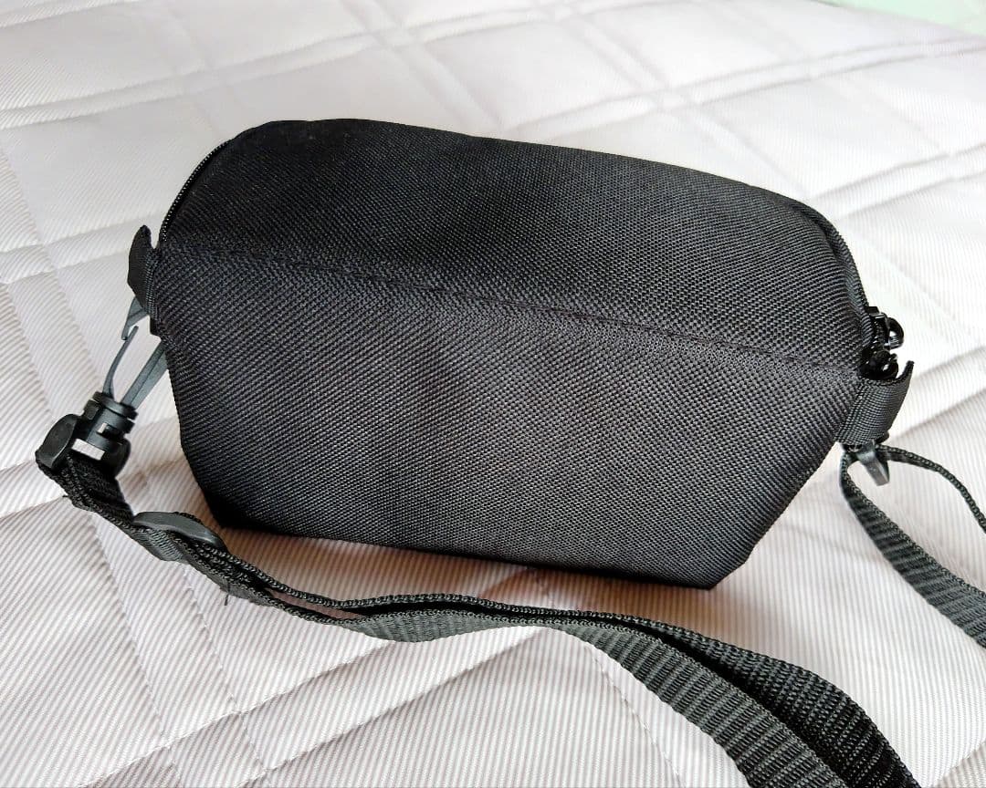 【美品】JVC ビデオカメラ EverioR と 専用バック の セット