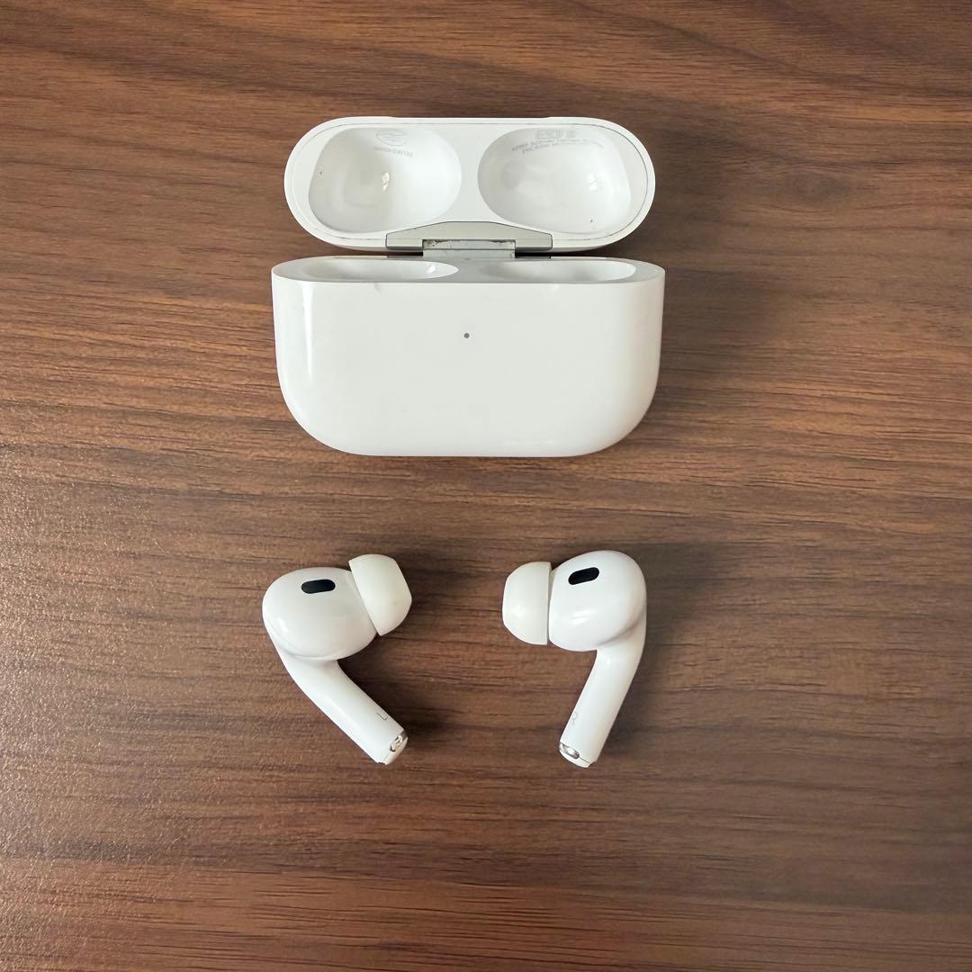 Apple AirPods Pro2 第二世代 本体 充電ケース付き