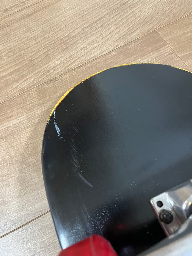 【中古品】スケートボード　コンプリート　（ヘルメット&収納ケース付き）