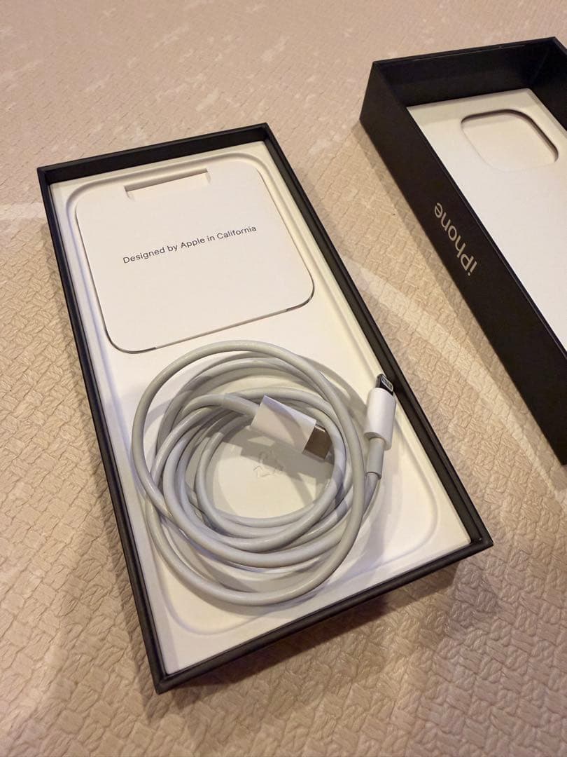 【Daffa Taufik 】iPhone 13 Pro本体　512GB