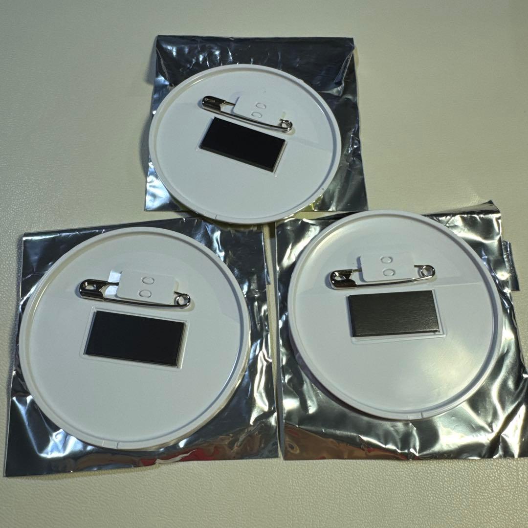 アイカツ　ミュージックカフェ　マグネット付きバッジ