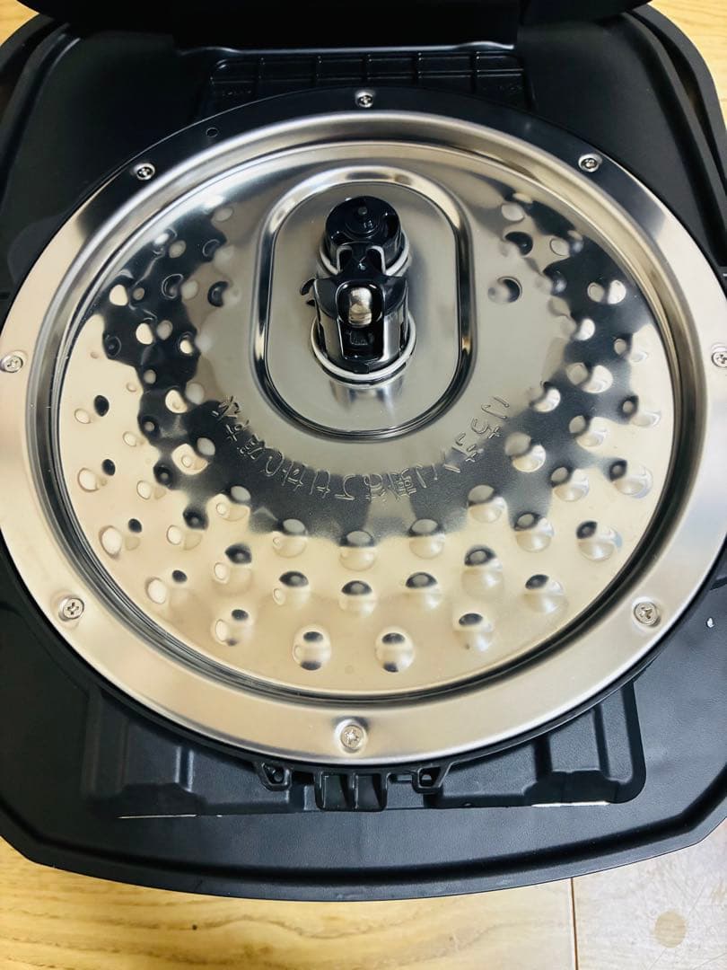 アイリスオーヤマ　圧力IHジャー炊飯器10合 RC-PD10-B 2022年製