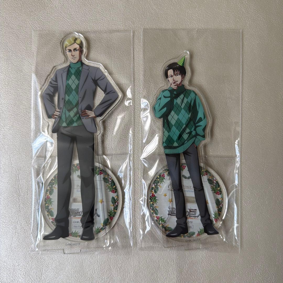 進撃の巨人　プリンスホテル 特典 アクリルスタンド　エルヴィンリヴァイ