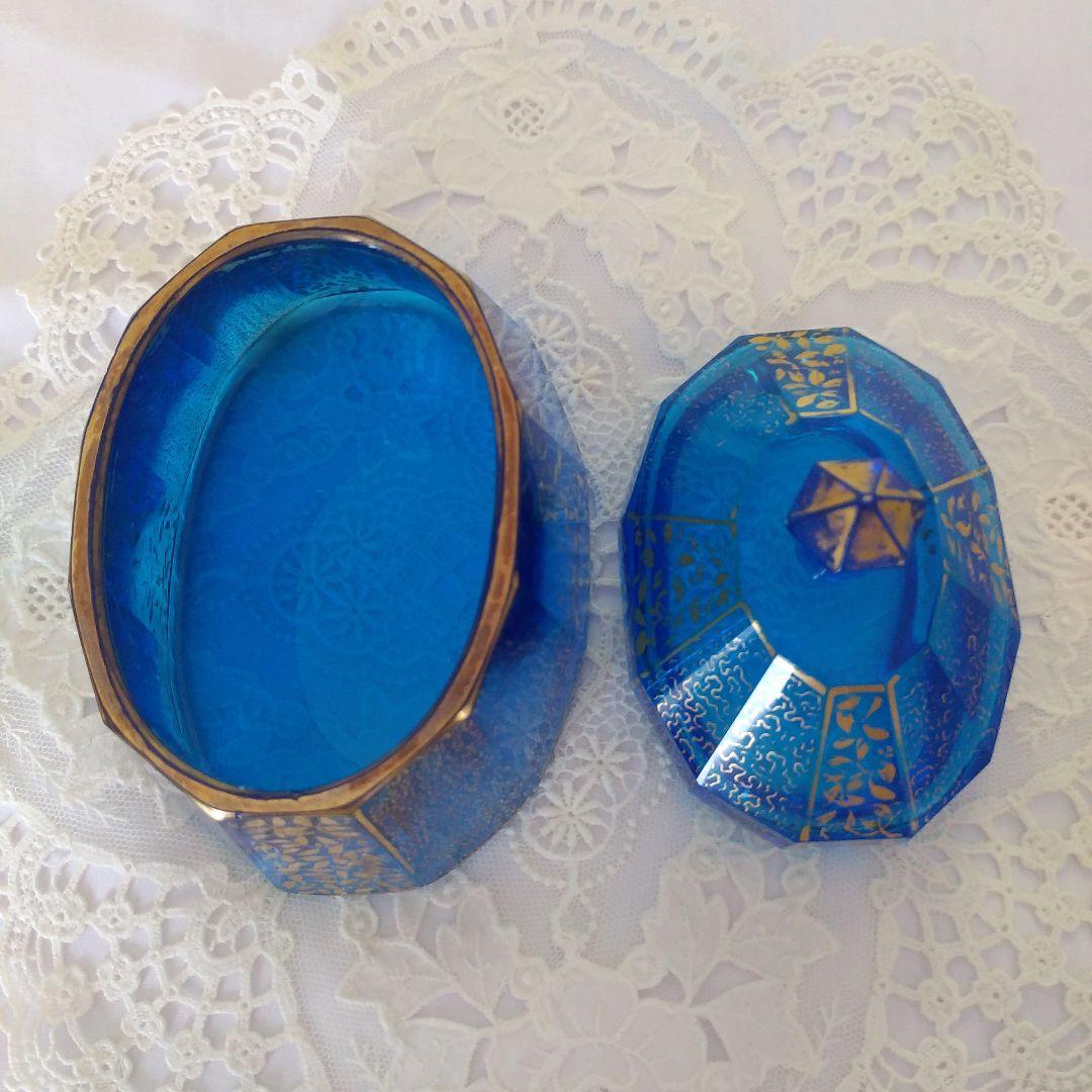 フランスアンティークブルーのガラス　ポット