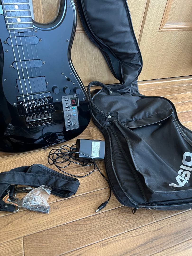 カシオ　シンセサイザーギター