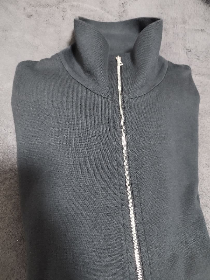 LouisRamos　AURALEE ジップアップ