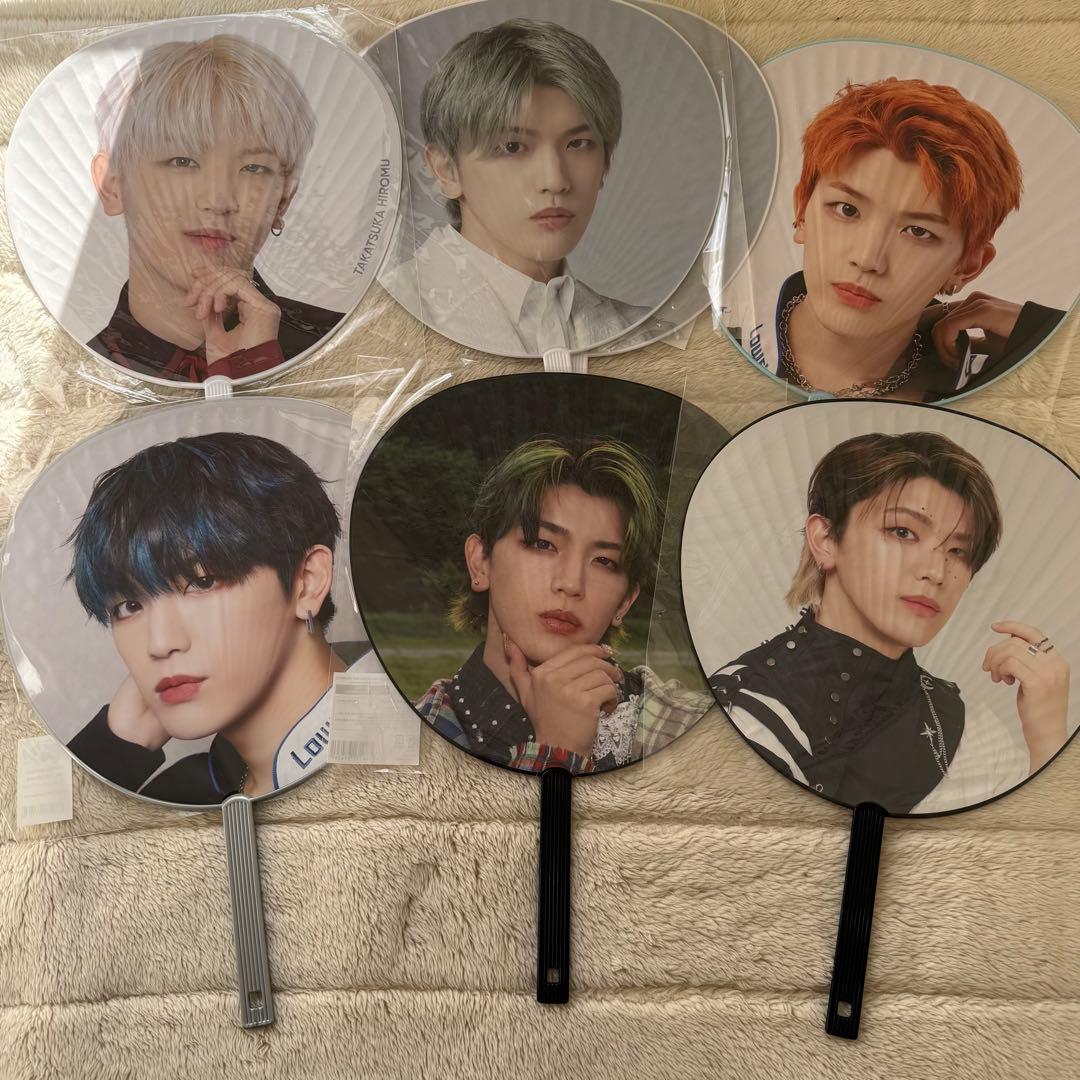 髙塚大夢　歴代うちわ