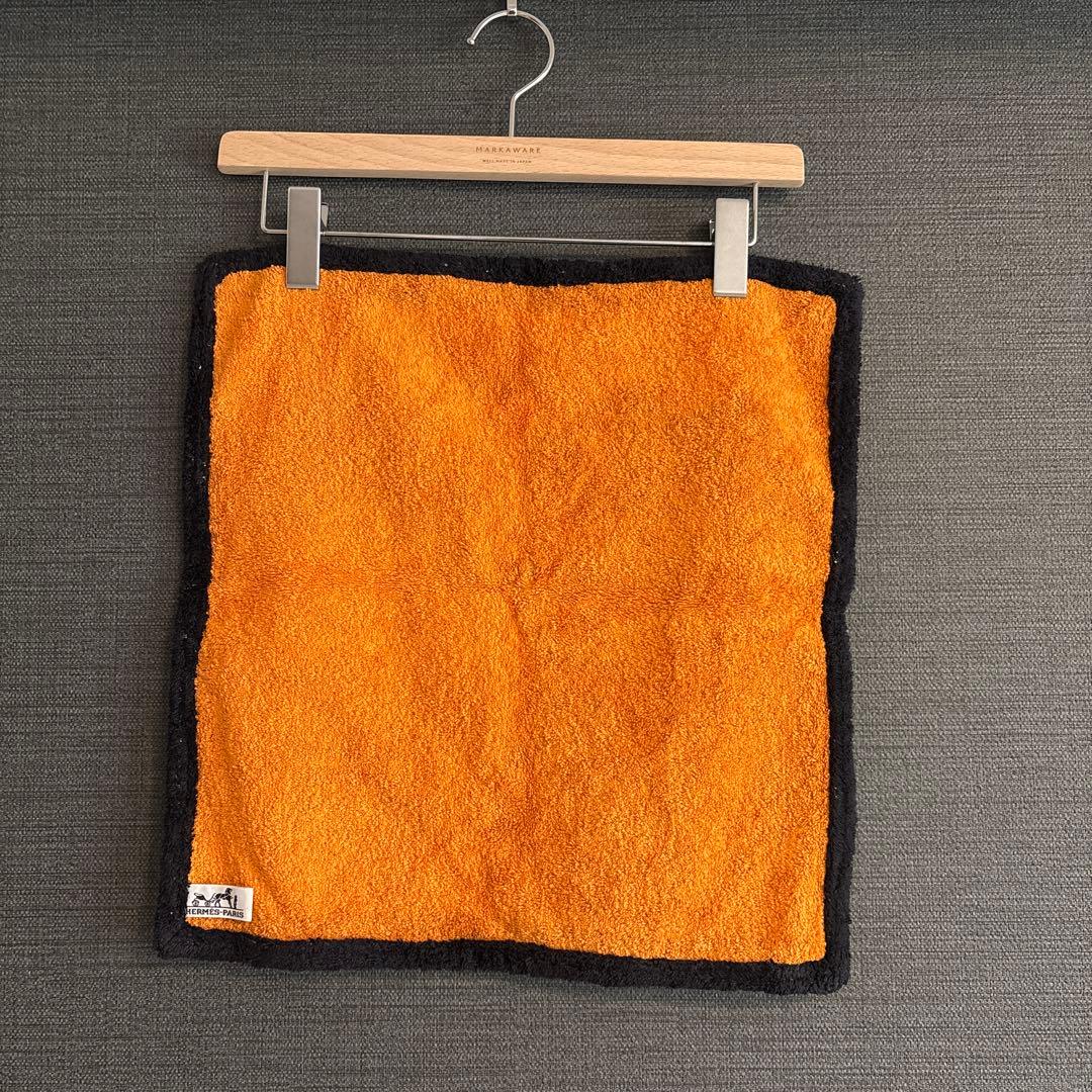 HERMES ヒョウ柄 ハンドタオル