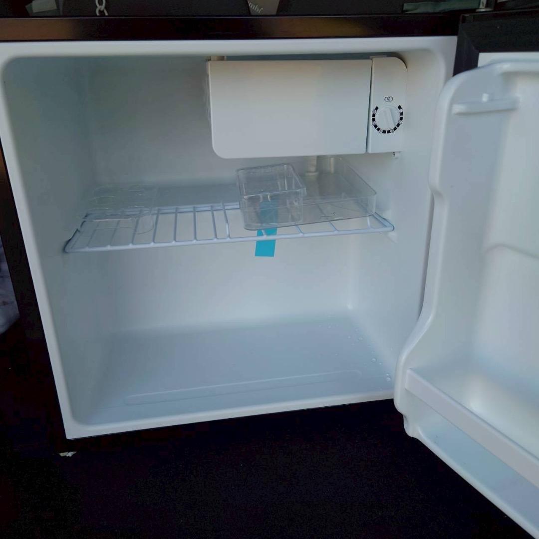 【良品】コンフィー　1ドア冷蔵庫　45L　2025年製　全国送料無料