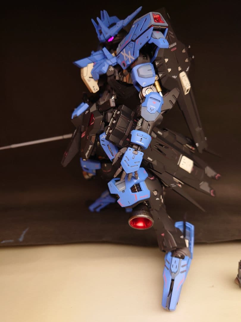 MG 1/100 ガンダムヴィダール塗装済 完成品