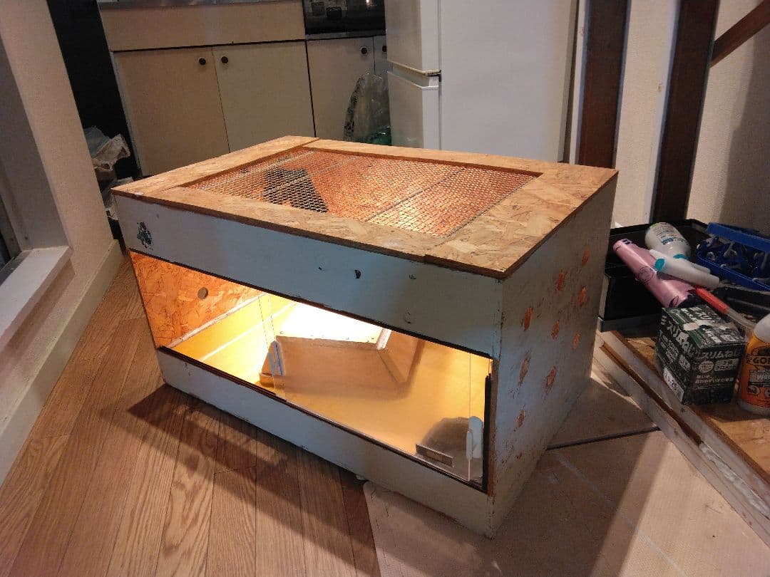 ラスト！大型爬虫類ケージ