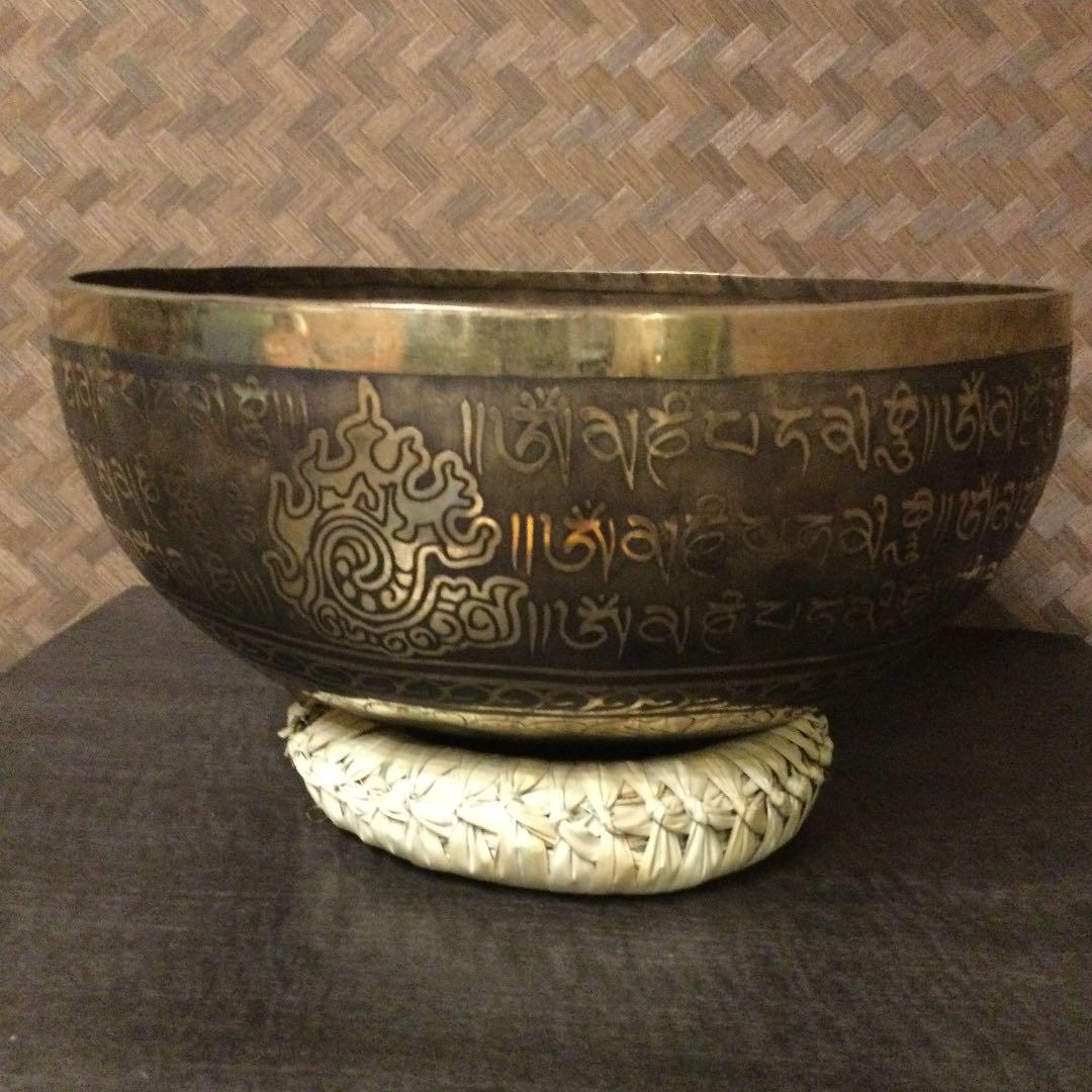 菩提樹　オールド シンギングボウル　チベット産 no6 アンティーク33.5cm