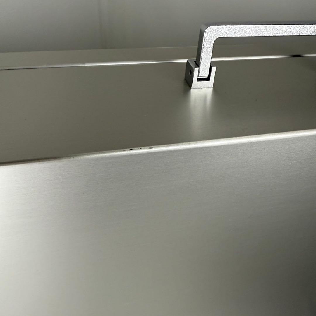 ソウメイ　アタッシュケース　ル セクストゥール　レッド　ブラック　シルバー