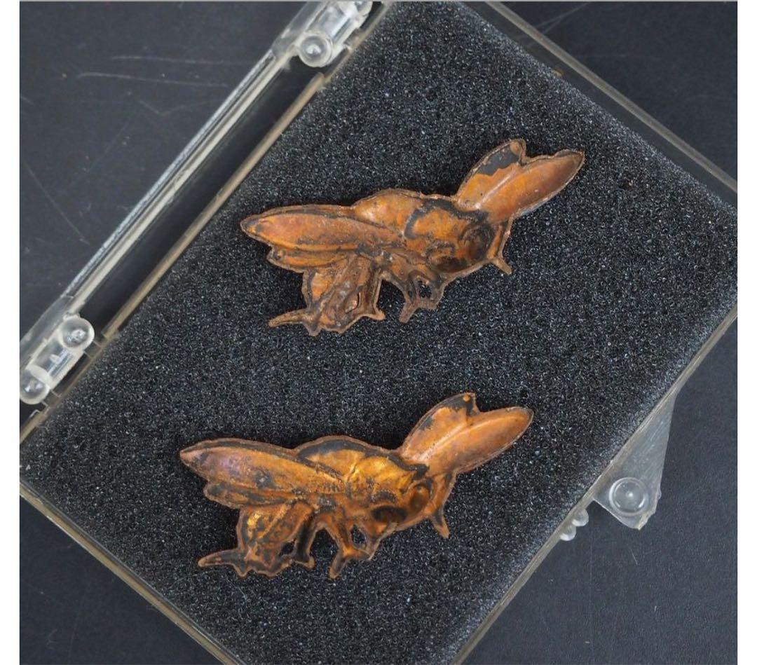 送料無料　細密　オオスズメバチ　目貫　刀装具　刀剣美術