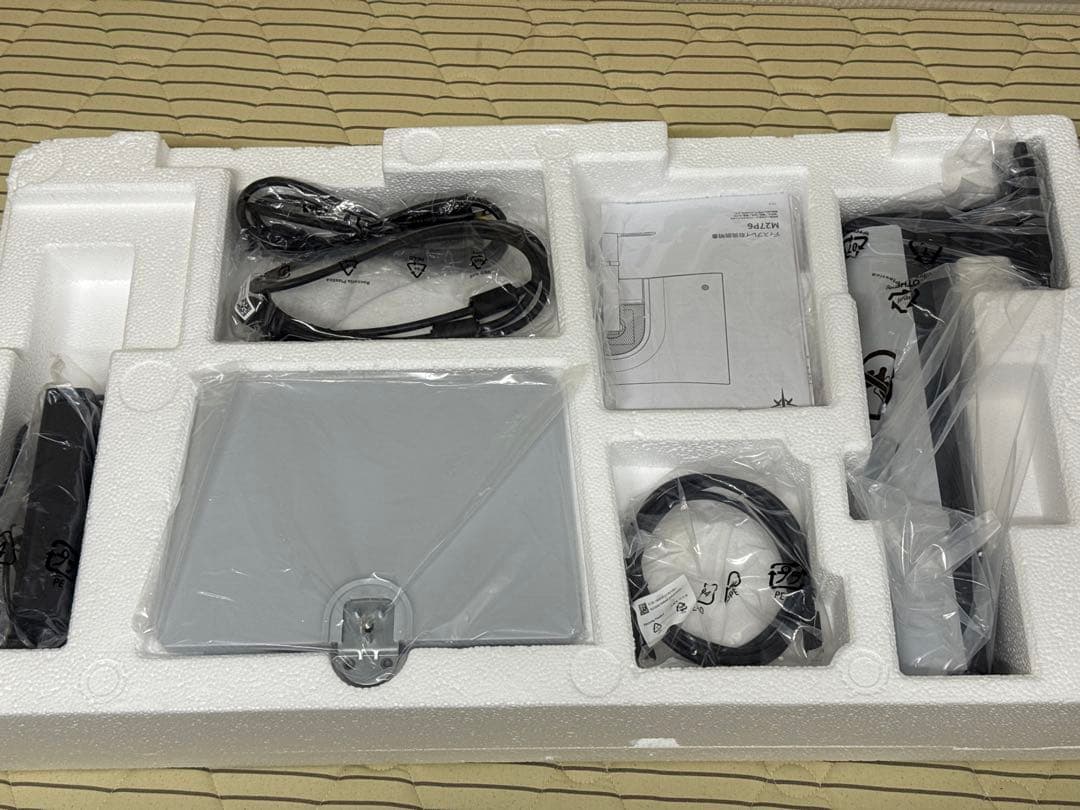 KTC M27P6 4K 27インチ MiniLED 量子ドット　モニター