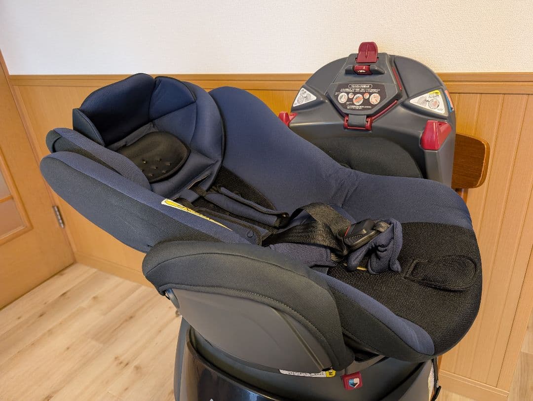 即発送★Aprica チャイルドシート ディアターンプラスAB 回転式 ベッド型