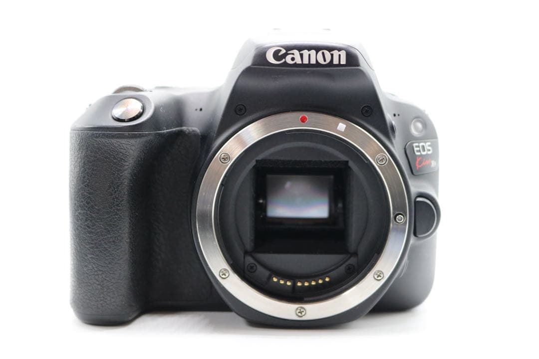 美品ですが少し訳アリ 【Canon EOS Kiss X9 ダブルレンズセット】