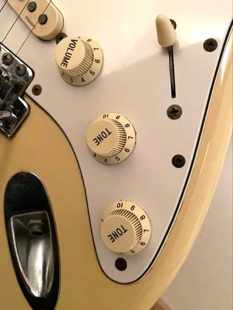 Fender Japan ストラトキャスターST72-95DSC 1993年製